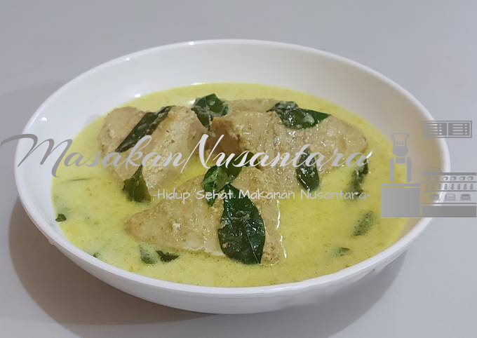 Opor Tuna Daun Kari: Inovasi Masakan Tradisional dan Resep