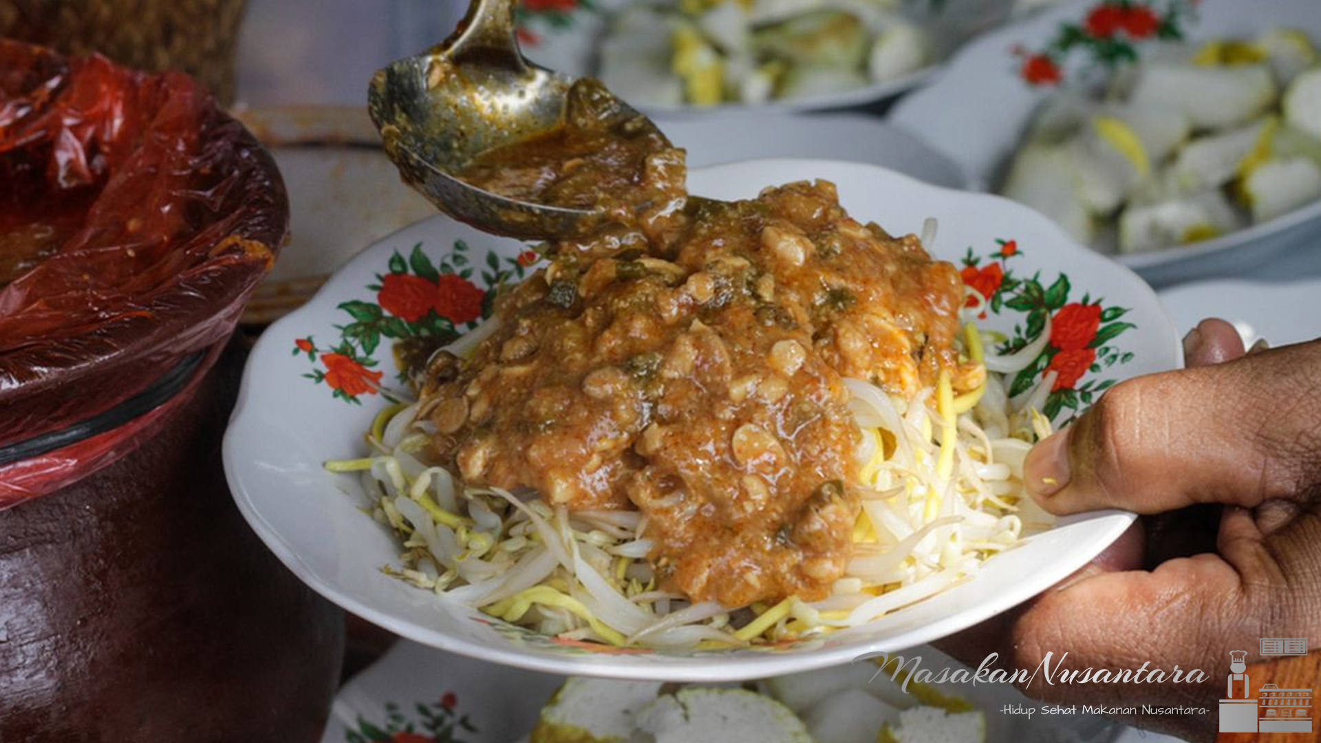 Toge Goreng: Rahasia Lezat di Balik Saus Tauco yang Unik