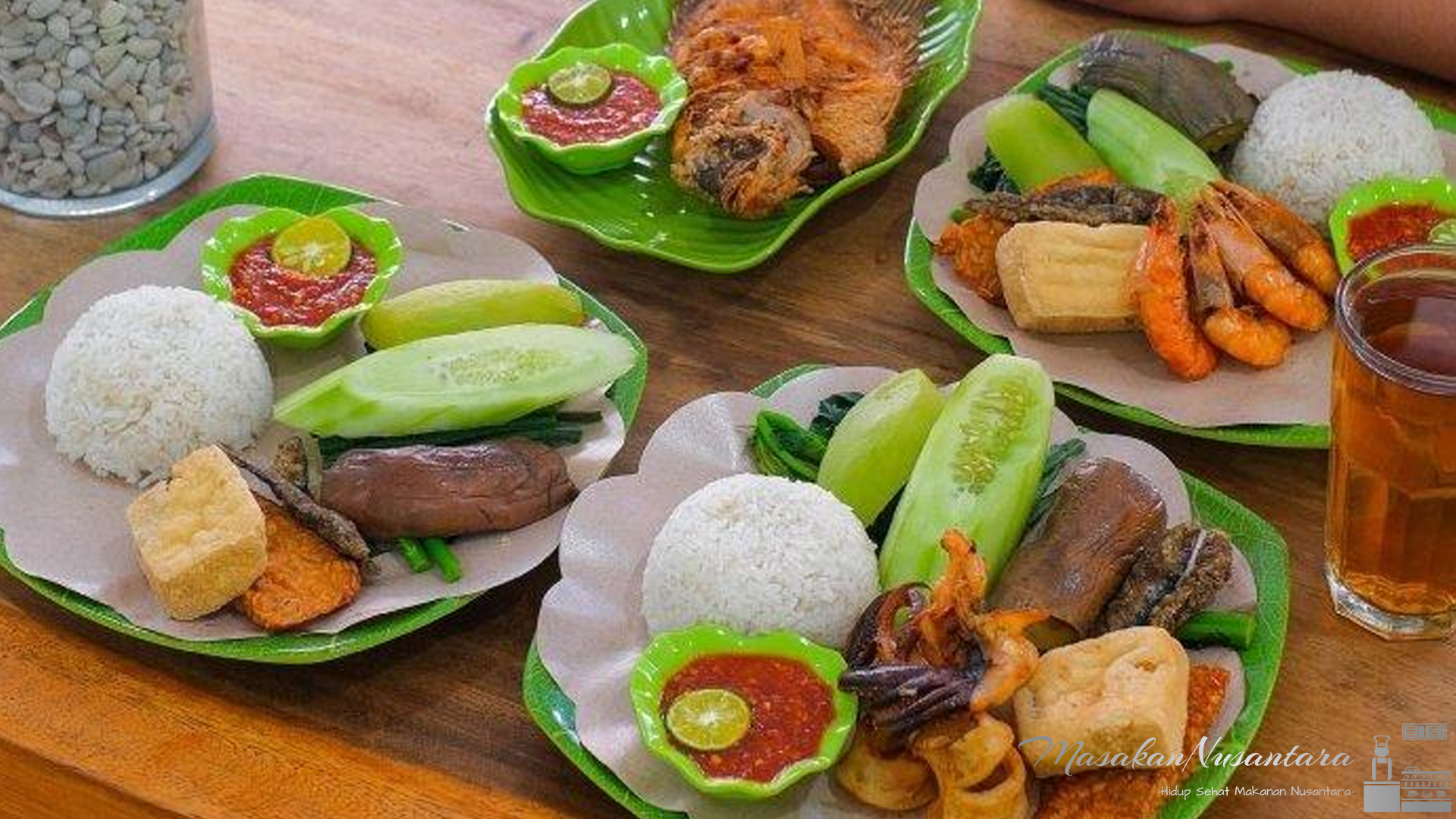 Nasi Tempong: Perpaduan Pedas dan Segar dalam Setiap Suapan